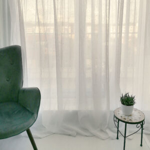 Perdea Cu Model Simplu Puncte Ivory L8m/H2.30m cu Rejansa de 6 cm