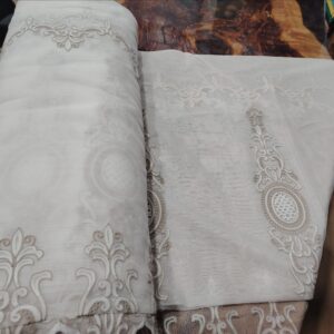 Material de Perdea Brodata Tul  Alb /Bej