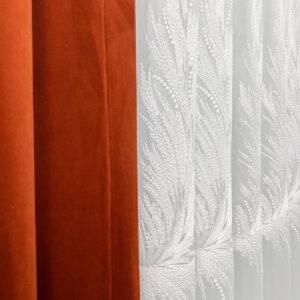 Perdea Brodata Model Elegant 24779 L3m/H1.90m cu Rejansa de Bara