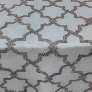 Perdea Brodata Tul  Alb /Bej L 2m/H2.45m  cu Rejansa de 6 cm