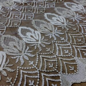 Material de Perdea Brodata Textura Groasa Crem-Auriu