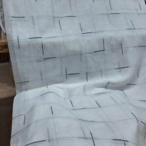 Material de Perdea Alb Cu Insertii Negre